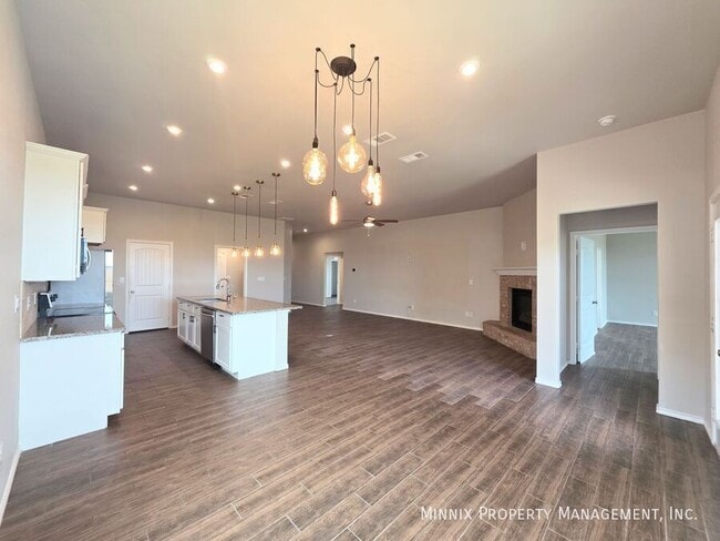Building Photo - 6801 Ranch Ave.