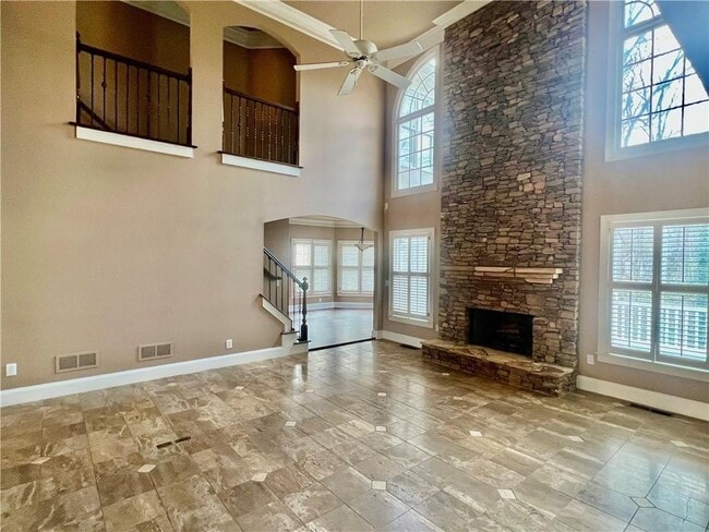 Building Photo - 2502 Oak Hill Overlook