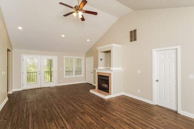 Building Photo - 112 Mojave Terrace