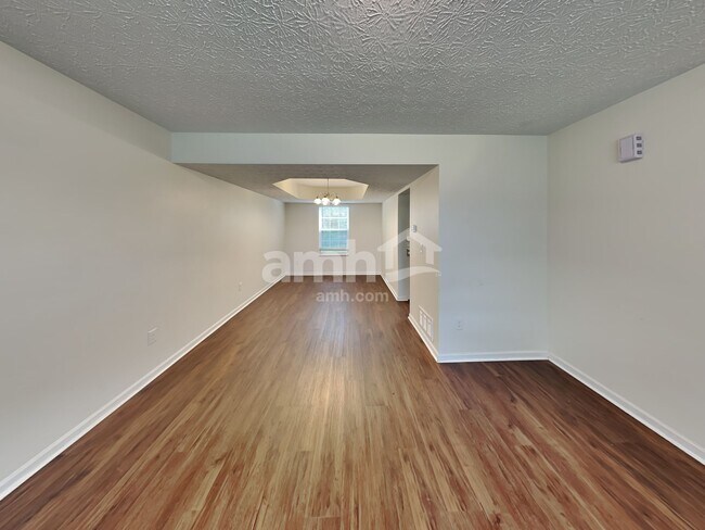Building Photo - 1431 Costigan Road
