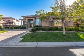 Building Photo - 9805 Queen Charlotte Dr