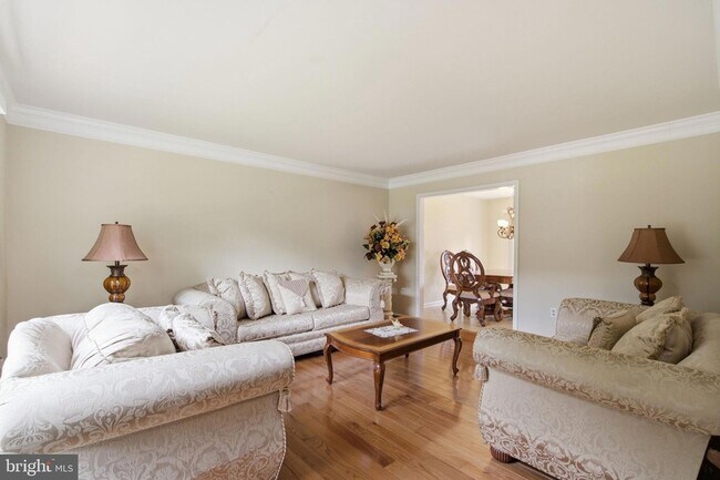 Foto del edificio - 10205 Balsamwood Dr