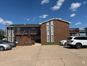 Building Photo - 254 N Brunswick St
