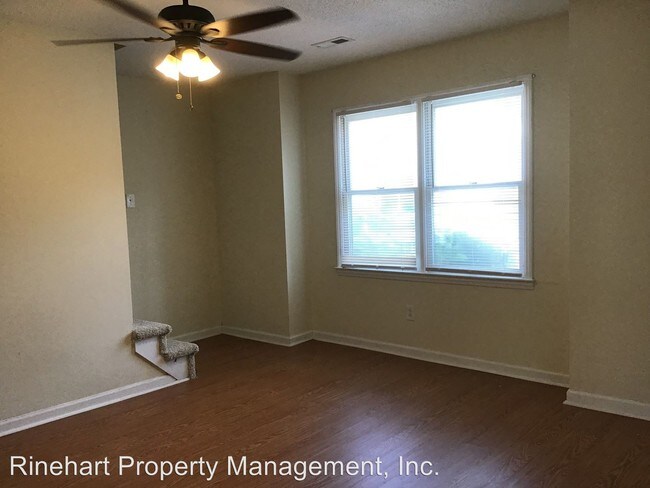 Foto del edificio - 428 Willowbrook Ave