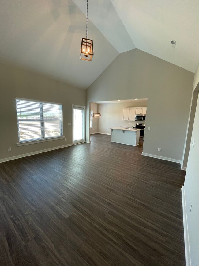 Building Photo - Home for Rent in Cullman, AL...View with 4...
