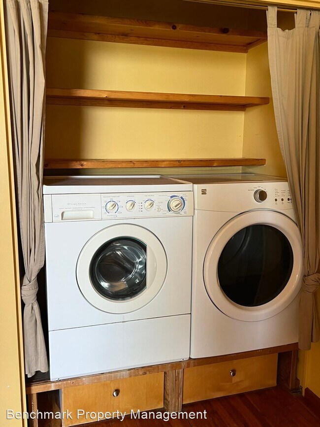 Foto del edificio - 2 br, 1.5 bath House - 12921 Axtell Gatewa...