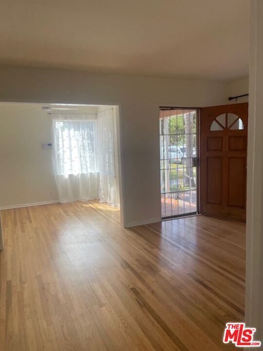 Foto del edificio - 712 S Sloan Ave