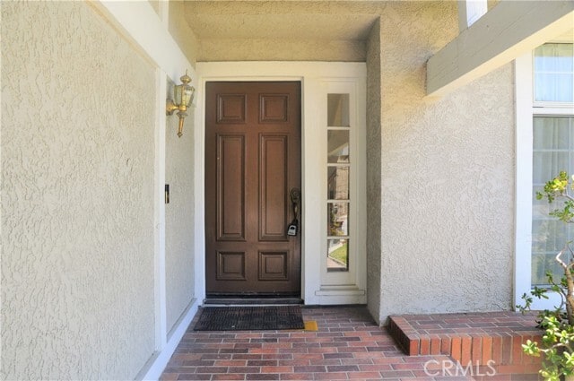 Building Photo - 206 Goldenrod Dr