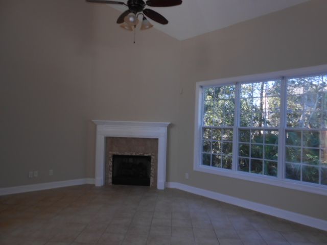 Building Photo - 108 Carrington Ct