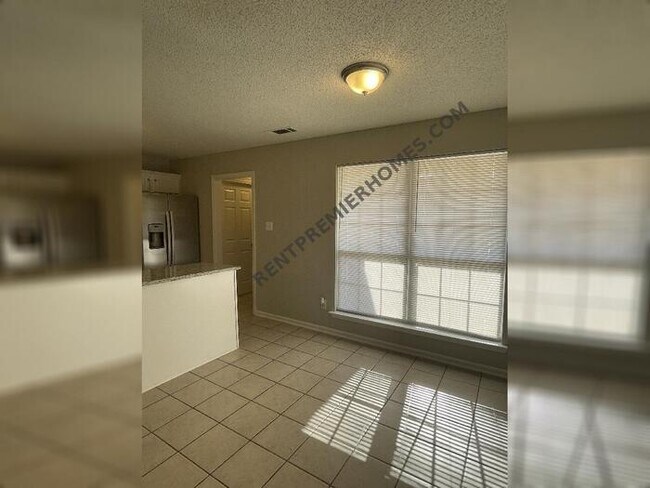Foto del edificio - 607 SE 1st St