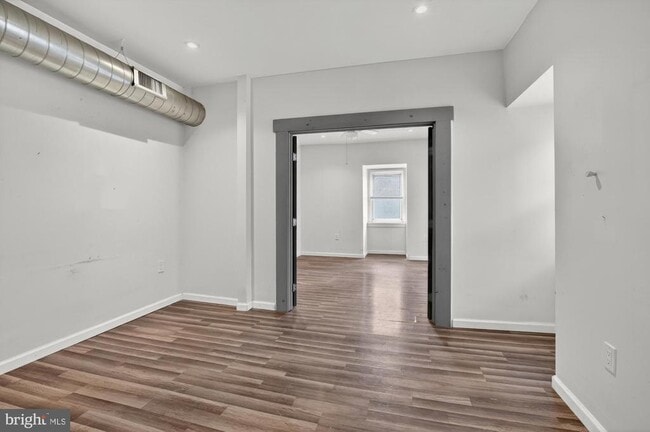 Building Photo - 129 W Susquehanna Ave