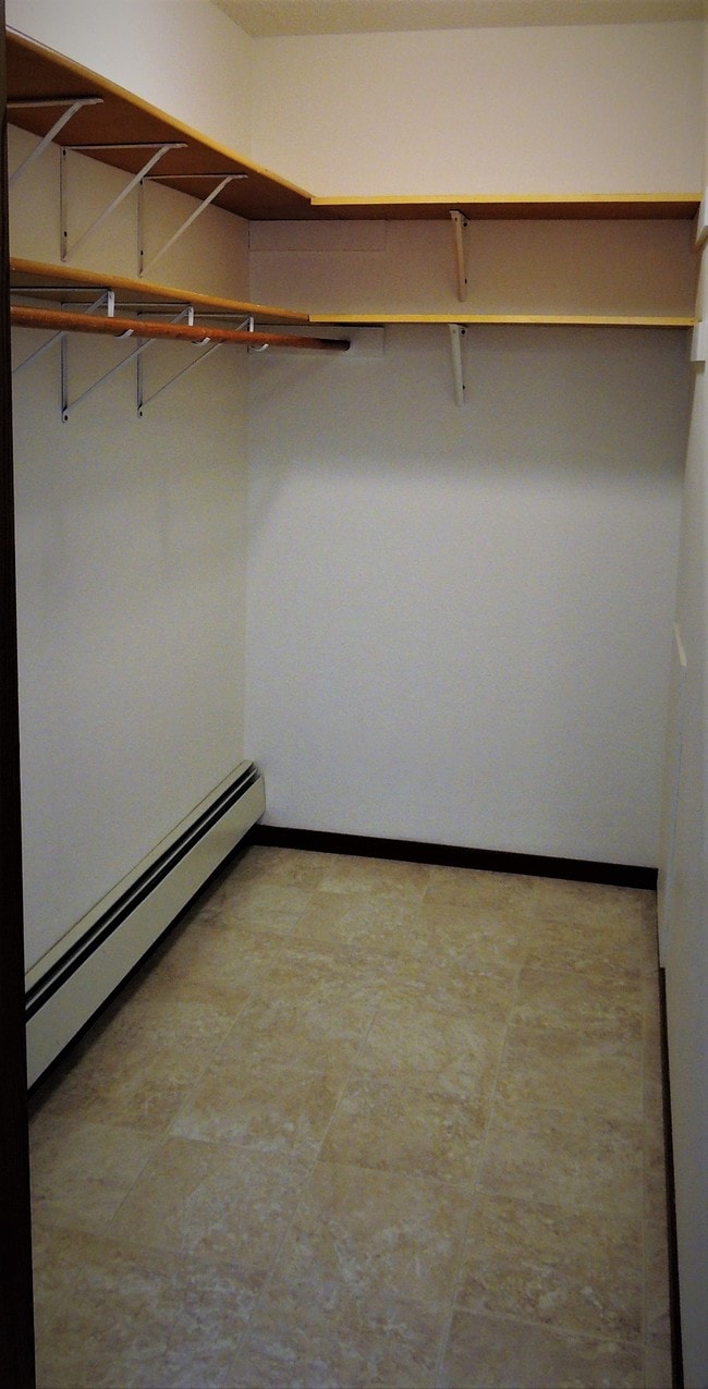 Cyrus Garden on Main Apartments in Cyrus, MN