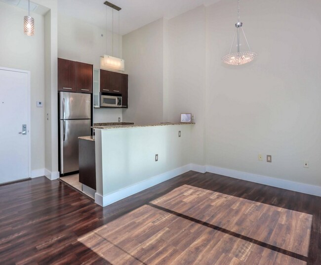 Foto del edificio - 9055 SW 73rd Ct