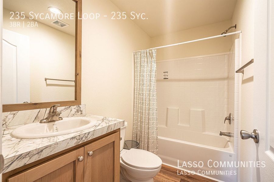 235 Sycamore Loop Unit 235 Syc., Campbellsville, KY 42718 Apartment