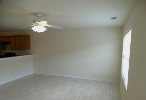 Building Photo - 38 Middlebrook Dr