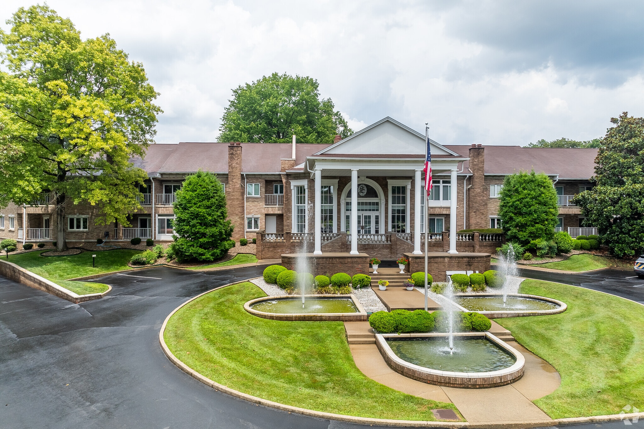 Shelby House Condominium