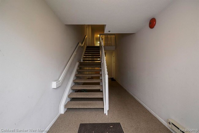 Foto del edificio - 1365 Millbrook Trail