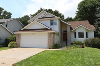 Building Photo - 5319 Fairway 6 Dr