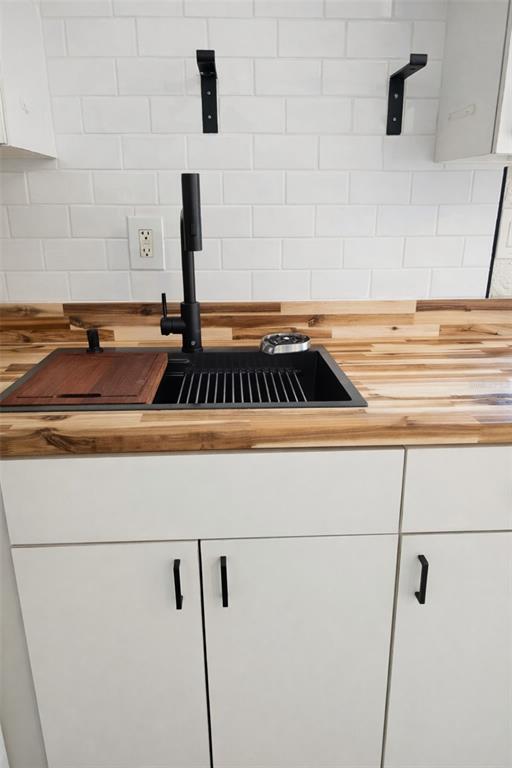 Foto del edificio - 5000 3rd Ave N