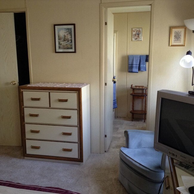 Foto del edificio - 55 SINGLE FAMILY HOME FURNISHED