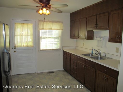 Building Photo - 1306 Vestal Rd