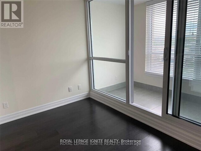 Photo du bâtiment - 9085-9085 Jane St