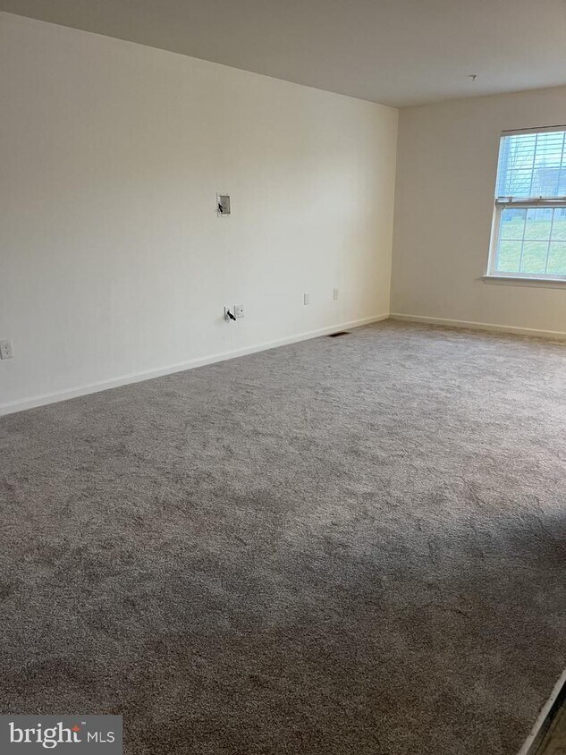 219 S Village Cir, Palmyra, PA 17078 Townhome Rentals in Palmyra PA