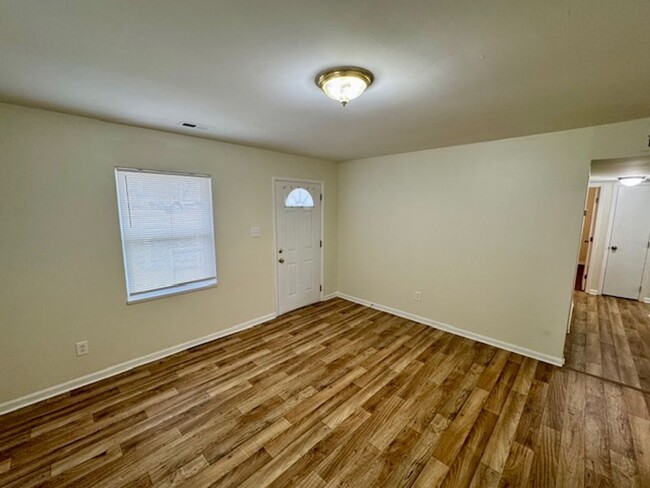 Building Photo - $500 off May! Call for details.