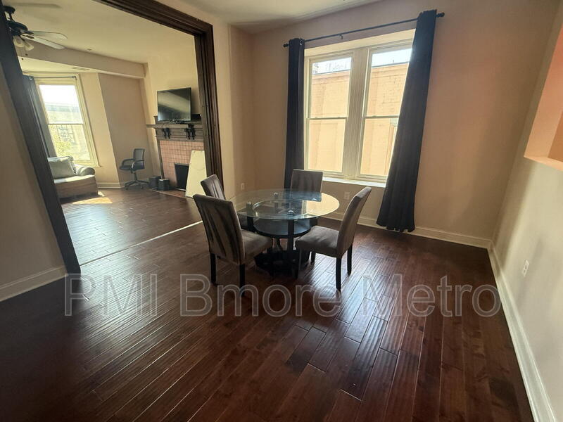 Foto principal - 7 N Potomac St