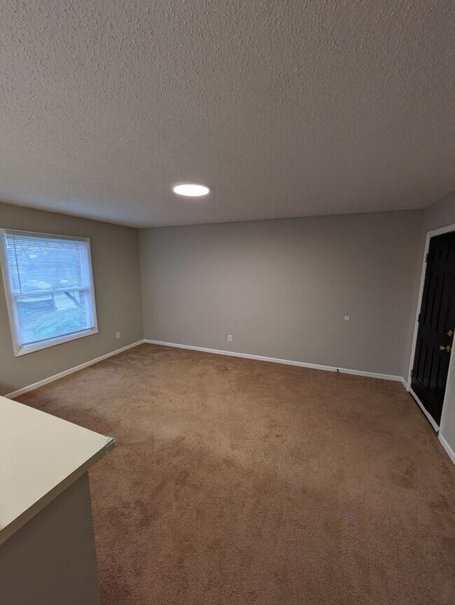 Foto del edificio - 1BD/1BA Apartment in The Elms
