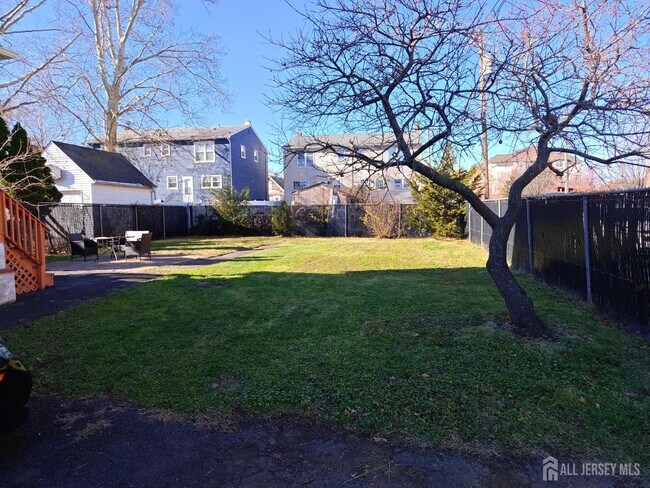 Foto del edificio - 83 John St