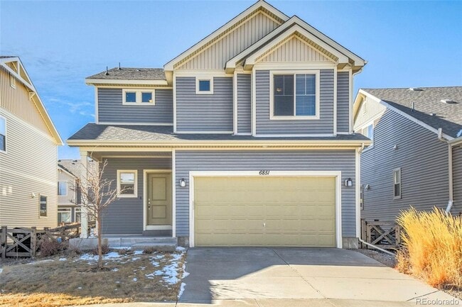 Building Photo - A Gorgeous 3 Bed 3 Bath Home in Desirable ...