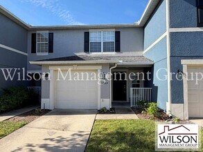Building Photo - 12664 Somerset Oaks St