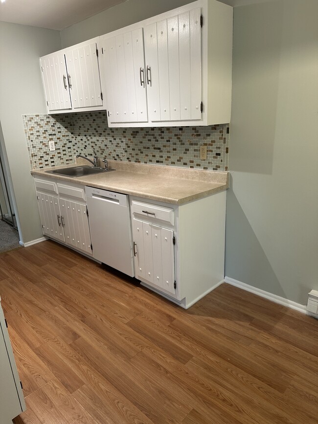 Building Photo - 156 Cross Slope Ct