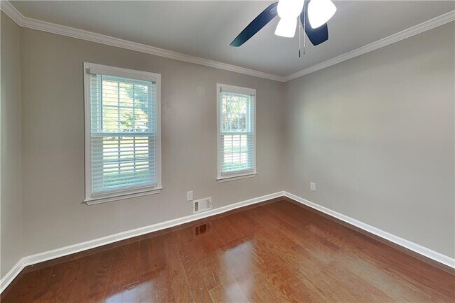 Building Photo - 2798 Beddington Way