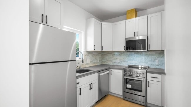 Building Photo - 348 San Pablo Ave