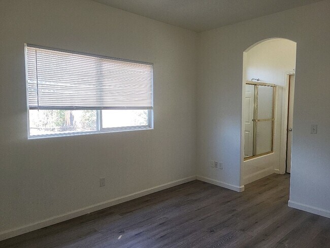 Foto del edificio - 9955 Sandhaven Ct