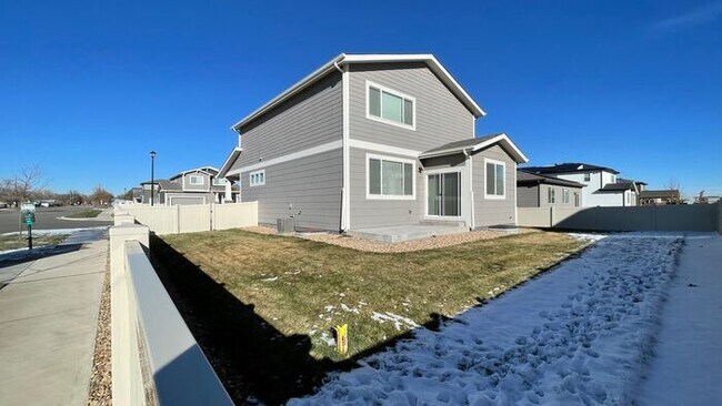 Building Photo - Great Home in Wellington