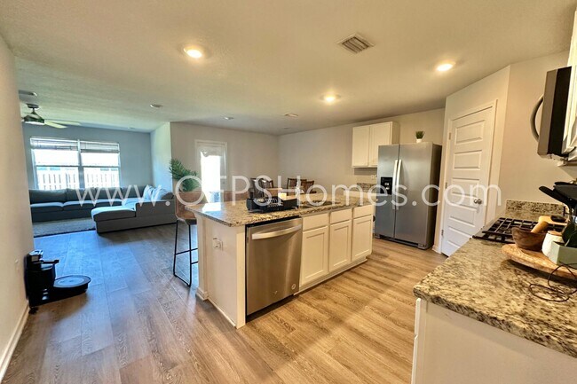 Building Photo - 4659 Honor Guard Wy