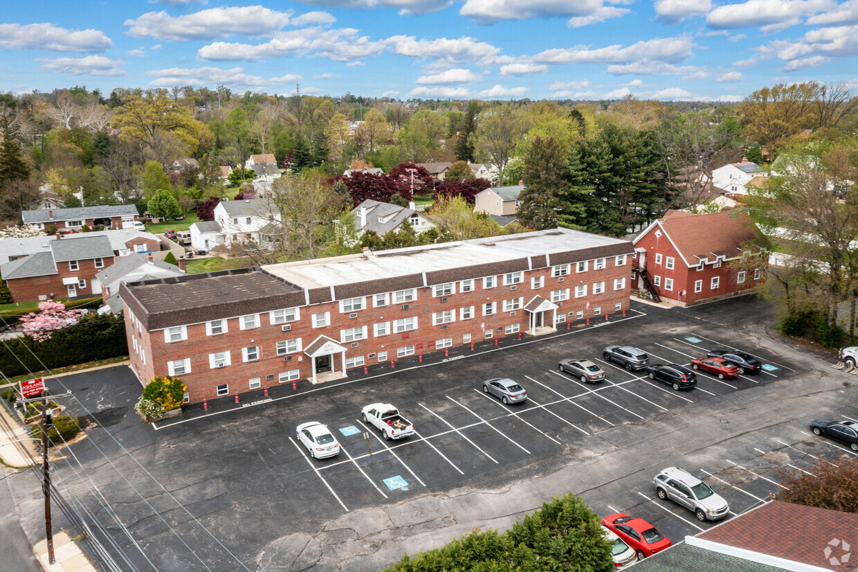 Aerial Photo - Ashland Terrace