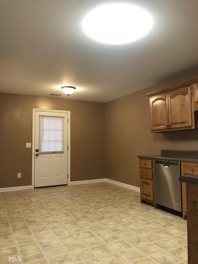 Foto del edificio - 147 Deer Run Trail SE