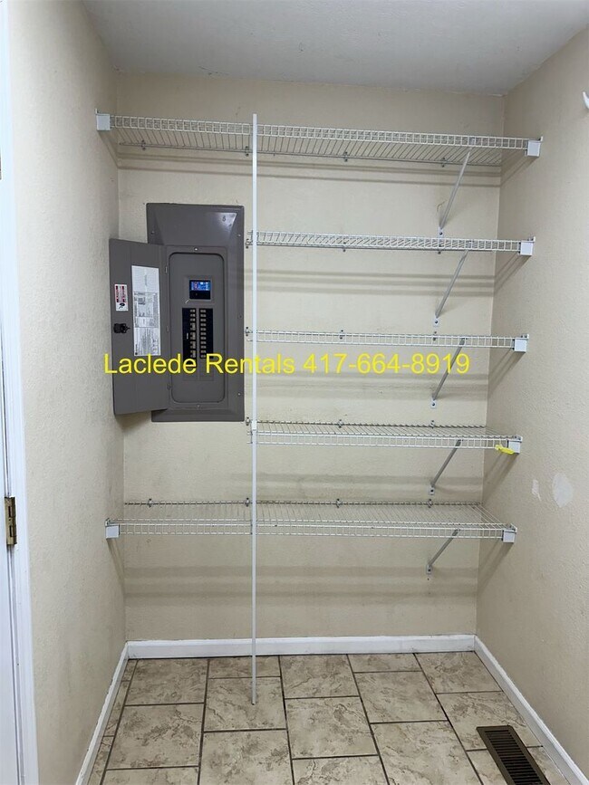 Foto del edificio - 3 Bedroom 2 Bathroom Duplex