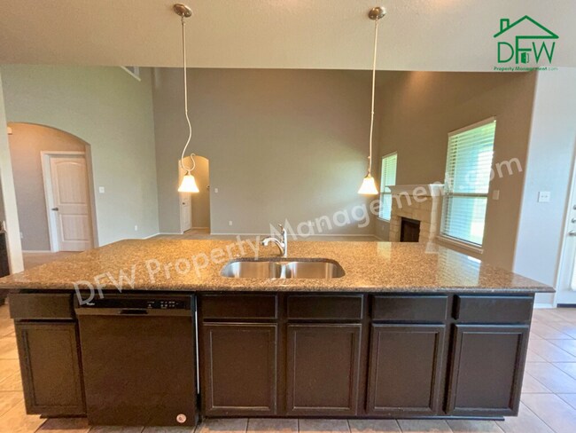 Building Photo - Spacious 4-Bedroom Home for Lease in Kelle...