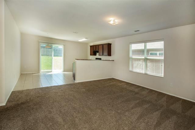 Foto del edificio - 1423 Swan Ridge Dr
