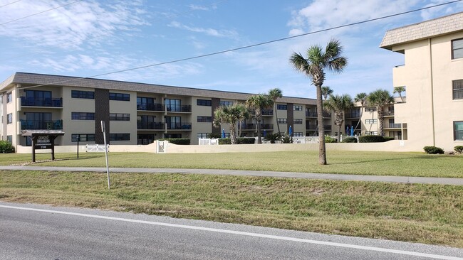 Building Photo - 2100 Ocean Shore Blvd