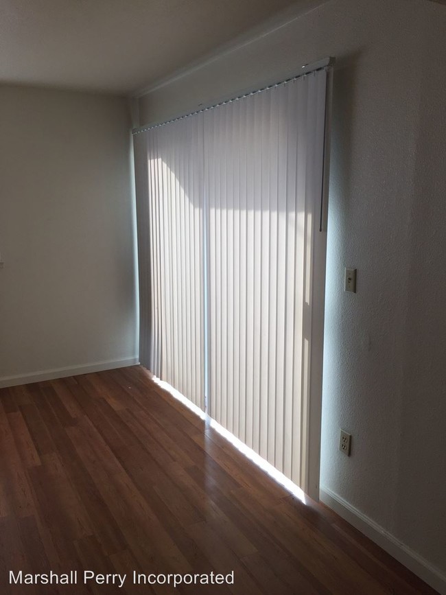 Foto del edificio - 620 Paradise Rd