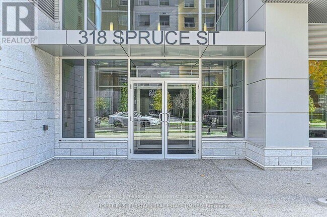 Photo du bâtiment - 318 Spruce St