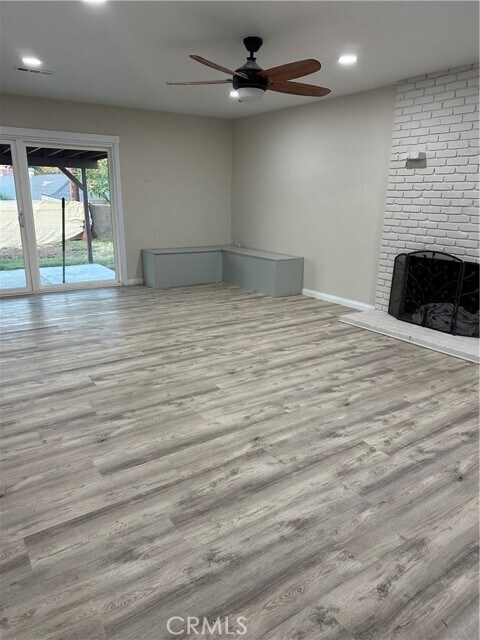 Foto del edificio - 6411 Tournament Dr