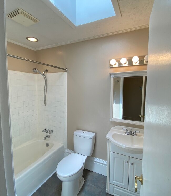 Bathroom - 6041 Elstree Pl