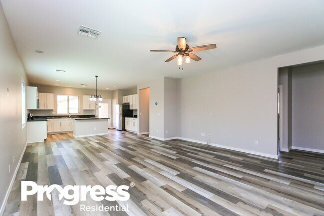 Building Photo - 878 W Ayrshire Trail